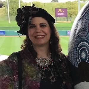 Meet your Posher, Julia